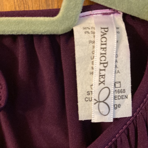 Halter style plum colored dress with sequin waist accent. Size 1x - Picture 2 of 4